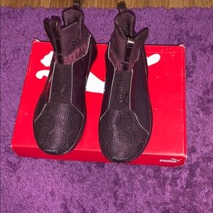 7.5 Women Red Plum Puma Fierce KRM SNEAKERS